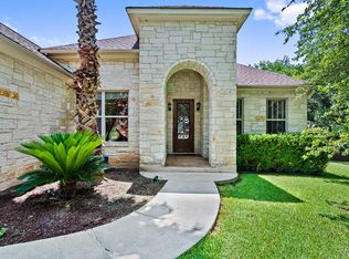 102 Leaning Oak Cir, Johnson City, TX 78636