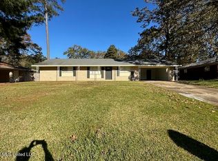 2374 Napoleon Ave, Pearl, MS 39208