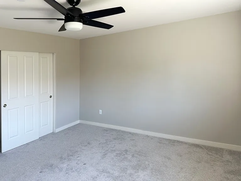 1848 Miller Dr — Photo 14
