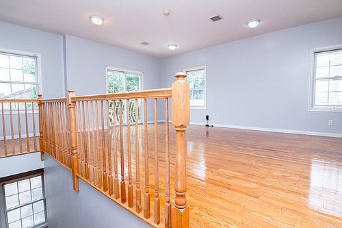 4th image of 123 Logan Ave #2