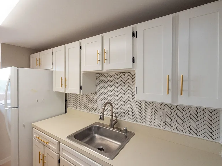 4600 Duke St #700 — Photo 16