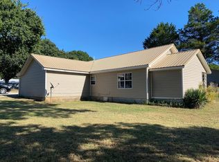 410 N 5th St, Davis, OK 73030