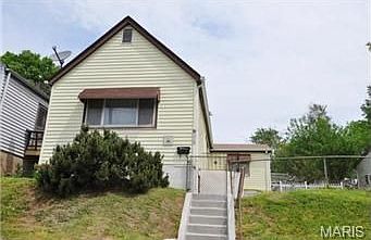 Front of the house 