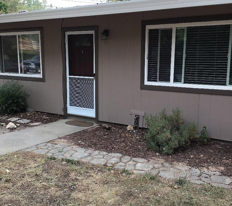 1st image of 1042 Bridgeview Dr #A