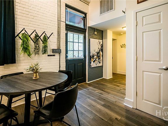4th image of 528 Selma Street #B