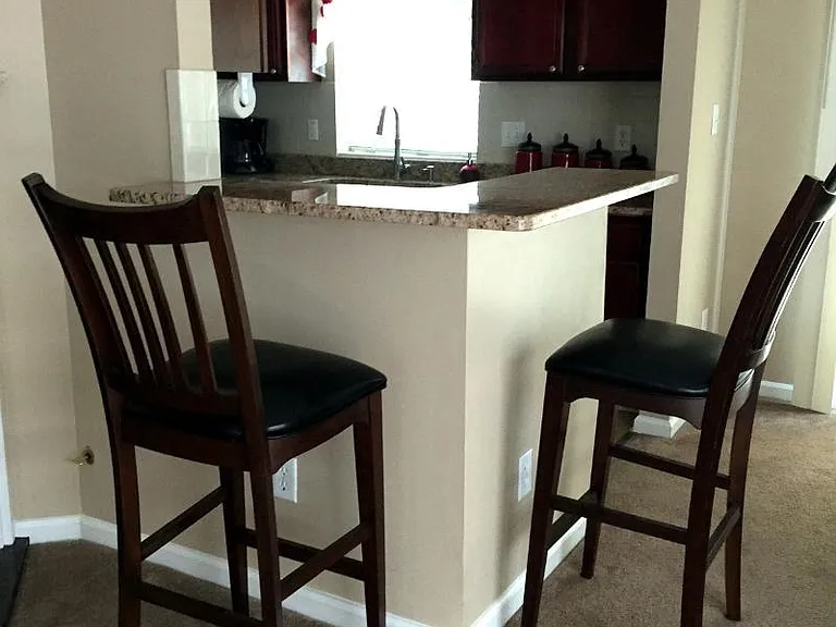 Kitchen bar
