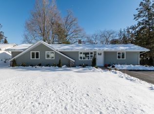 689 Old Connecticut Path, Framingham, MA 01701