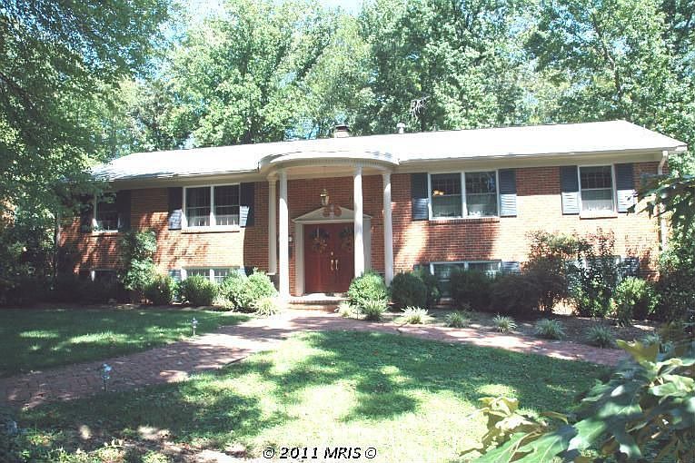 1st image of 9029 Charles Augustine Dr