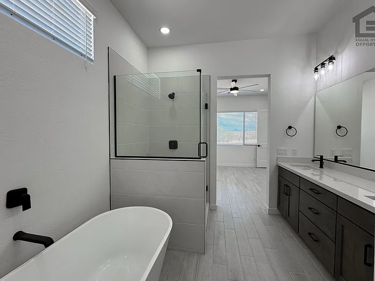 18116 W Morning Vista Ln — Photo 14