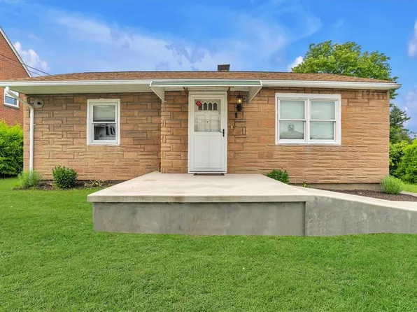 901 Dennis Ave, Monessen, PA 15062
