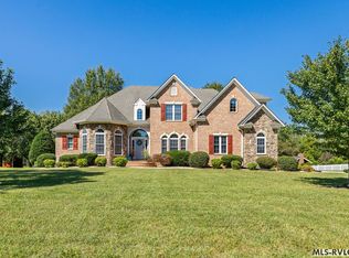 211 Apple St, South Hill, VA 23970