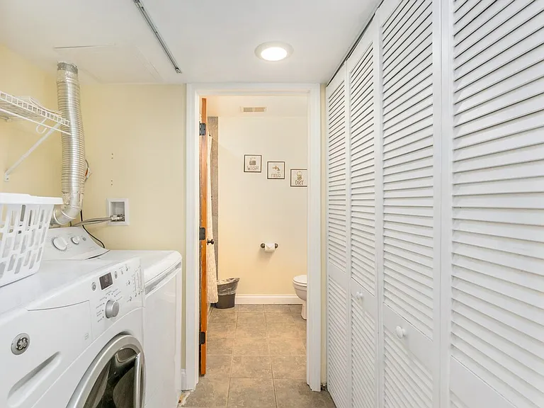 Laundry Room Cabinet