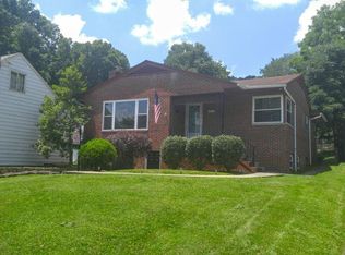 2075 Enslow Blvd, Huntington, WV 25701