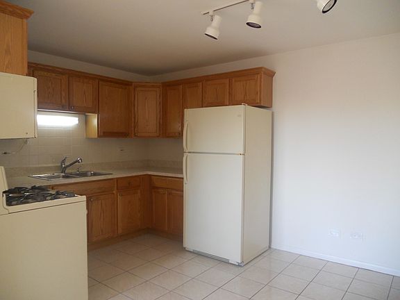 3rd image of 11025 S Keating Ave APT 302