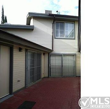 5th image of 624 Copperfield Ln