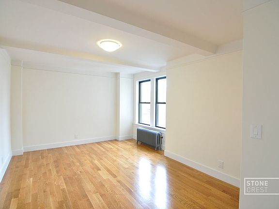 4th image of 900 W End Ave APT 12F