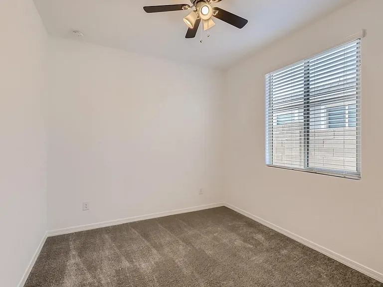 15665 W Morning Glory St — Photo 15