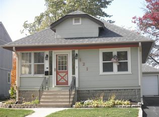 121 Elm St, Dekalb, IL 60115