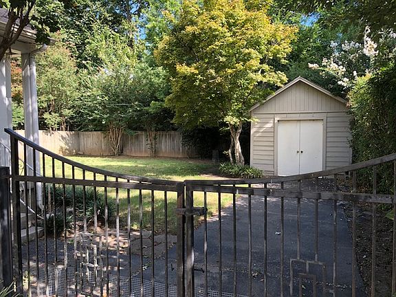 3rd image of 3618 Philwood Ave