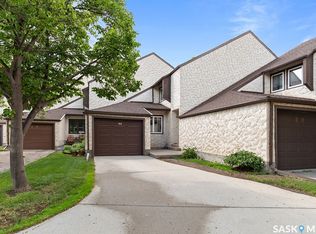 24 Cannington Mews, Regina, SK S4S 5Z7