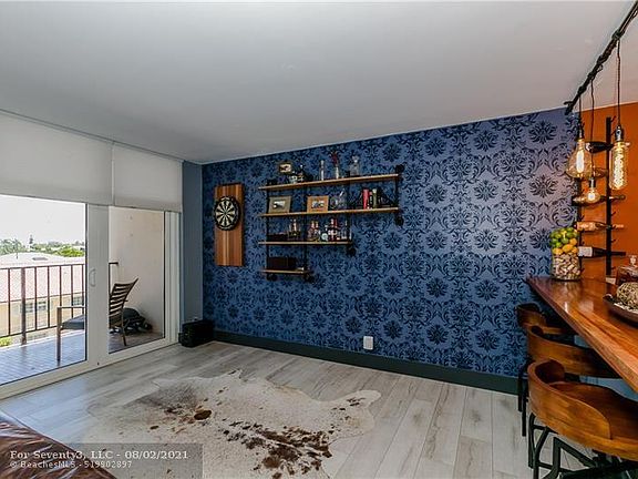 4th image of 2881 NE 33rd Ct APT 4F