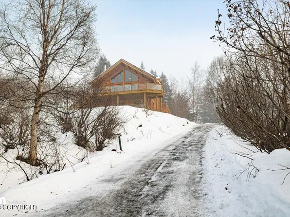 6015 Bulgaria Dr, Anchorage, AK 99516