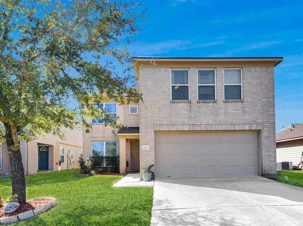 16820 Infield Ct, Conroe, TX 77385