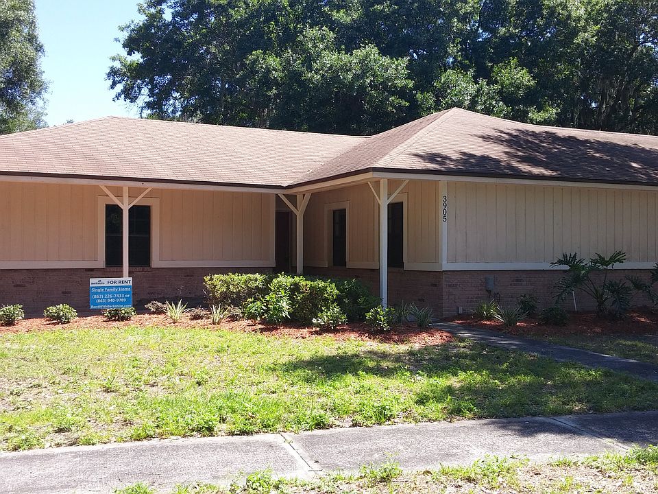 Exterior 1