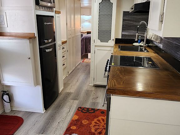 New 2-Layer Plywood, Insulating Foam Underlayment and Waterproof Flooring