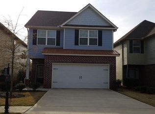 335 Clover Brook Dr, Locust Grove, GA 30248