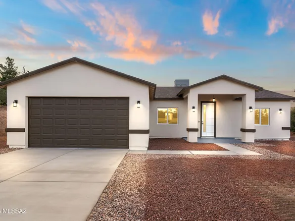 39 Acuario Ct, Rio Rico, AZ 85648