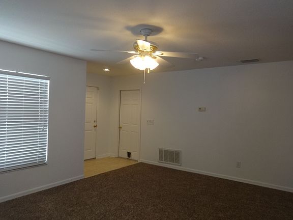 5th image of 10305 Lakeside Vista Dr