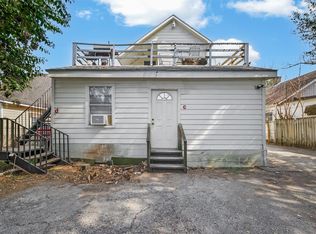 216 Burr St, Houston, TX 77011