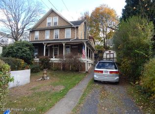 219 E Spring St, Nanticoke, PA 18634