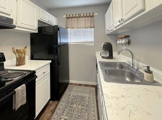 6259 Westheimer Rd #211, Houston, TX 77057
