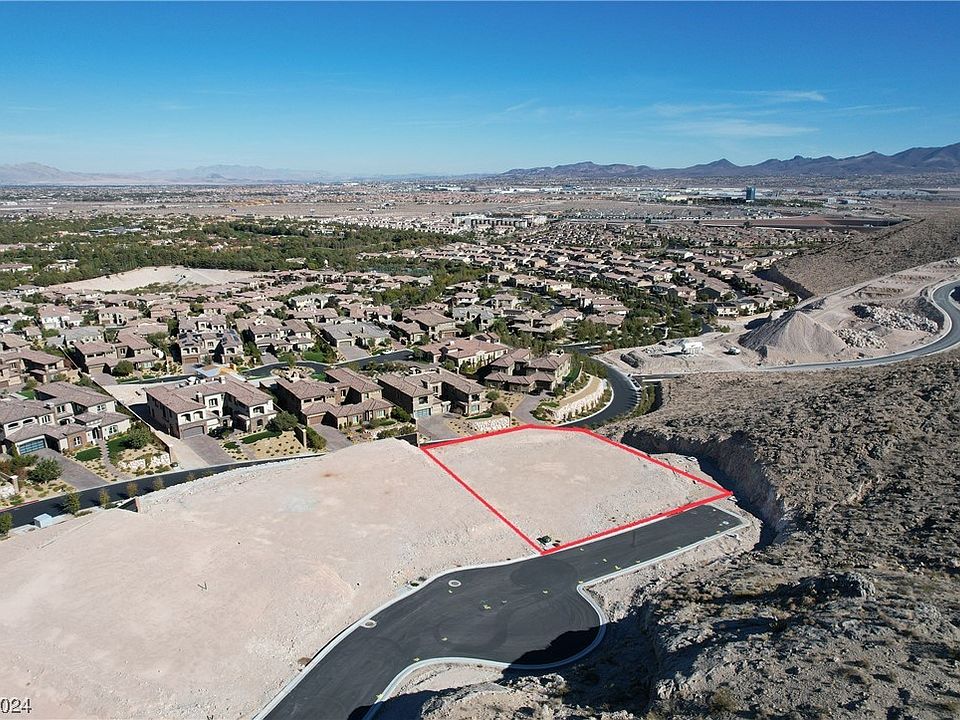 1st image of 12 Mountain View Dr