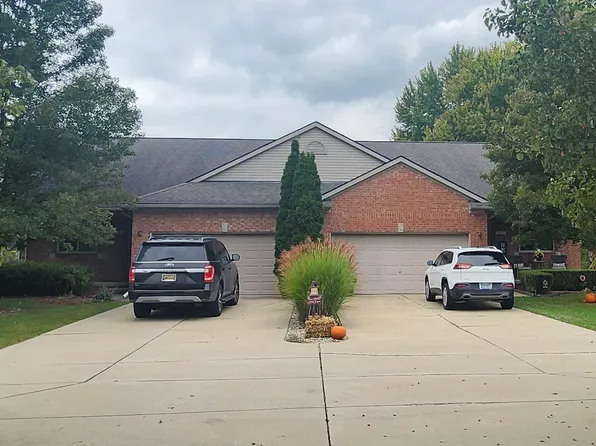 51675 Sass Rd, Chesterfield, MI 48047