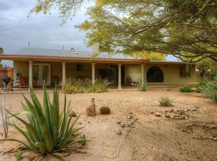 8240 N Firethorn Ave, Tucson, AZ 85741