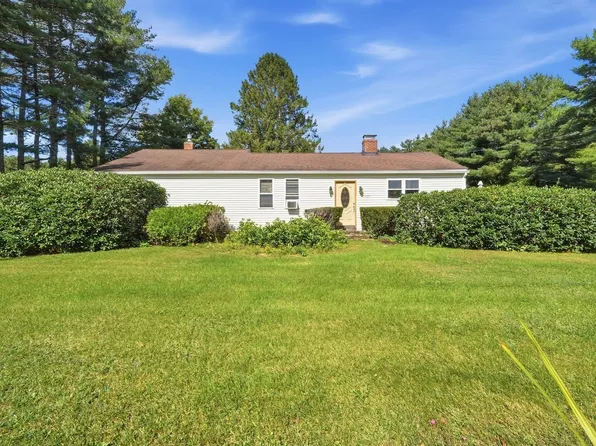 2227 Barre Rd, Hardwick, MA 01037
