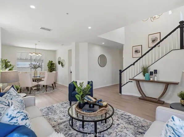 6672 Logan Ave, Fontana, CA 92336