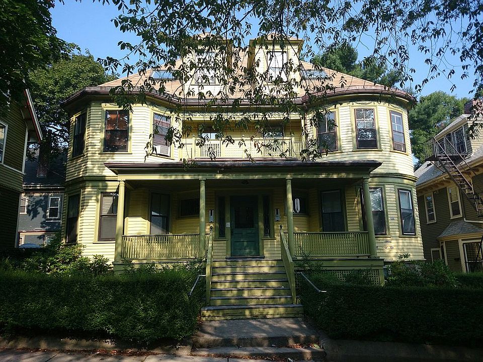 1st image of 29 Cushing Ave #1