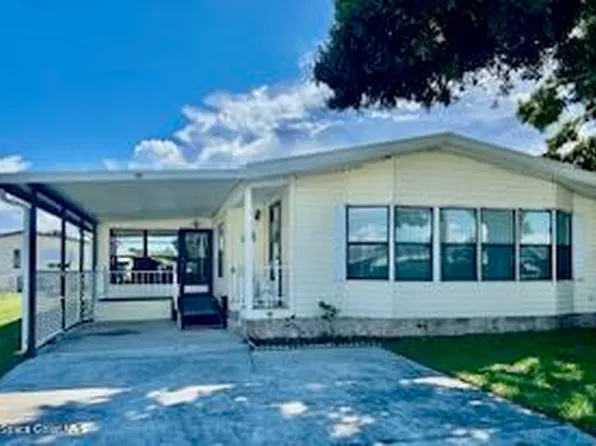 921 Dogwood Dr, Barefoot Bay, FL 32976