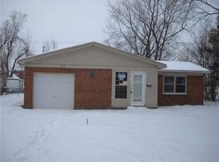 839 S Edgemere Dr, Olathe, KS 66061
