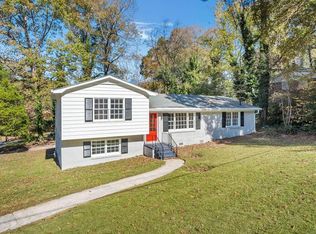 2703 Carriage Ln, Atlanta, GA 30349