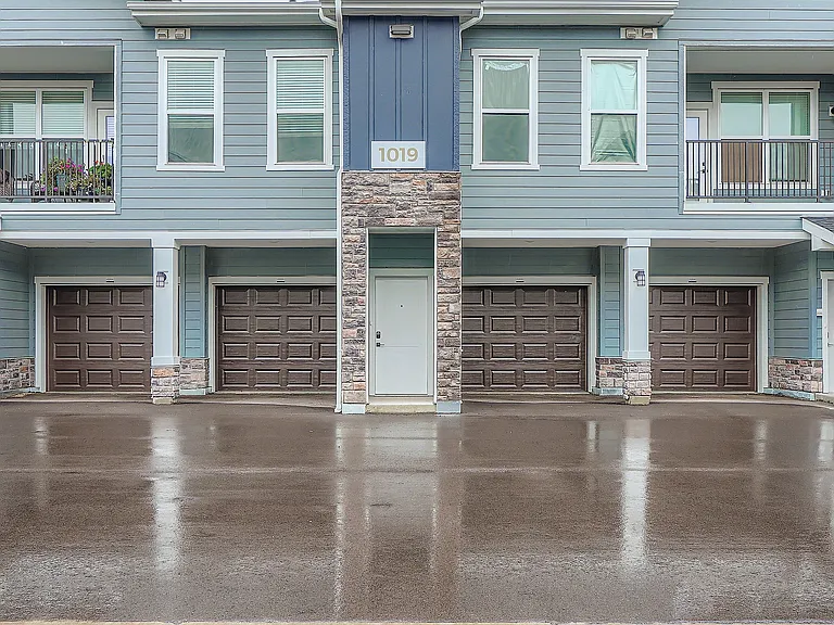 The Nash Exteriors