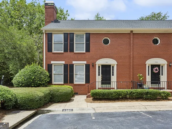 1501 Defoors Mill Way NW, Atlanta, GA 30318
