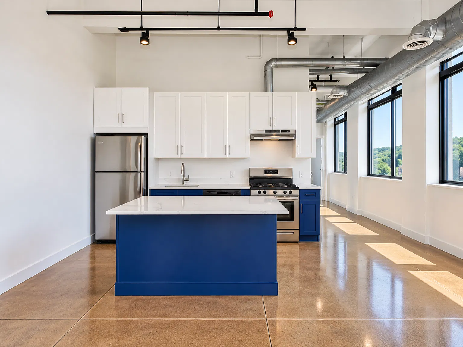 2 bed, 950 sqft, $2,390 — Photo 2