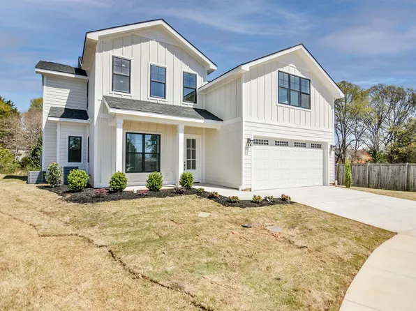 19 Azalea Spring Ct, Greenville, SC 29615