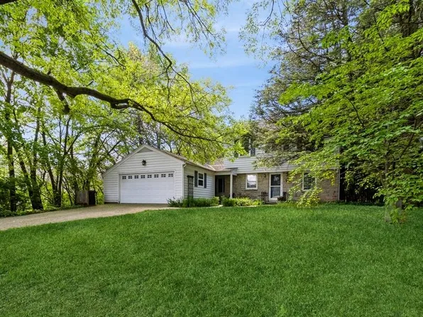 2016 Friley Rd, Ames, IA 50014