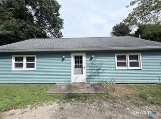 448 Pumpkin Hill Rd, Ledyard, CT 06339